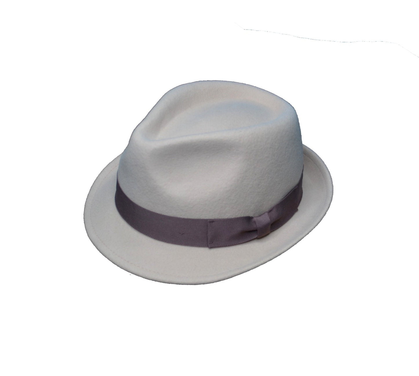 Cappello trilby being